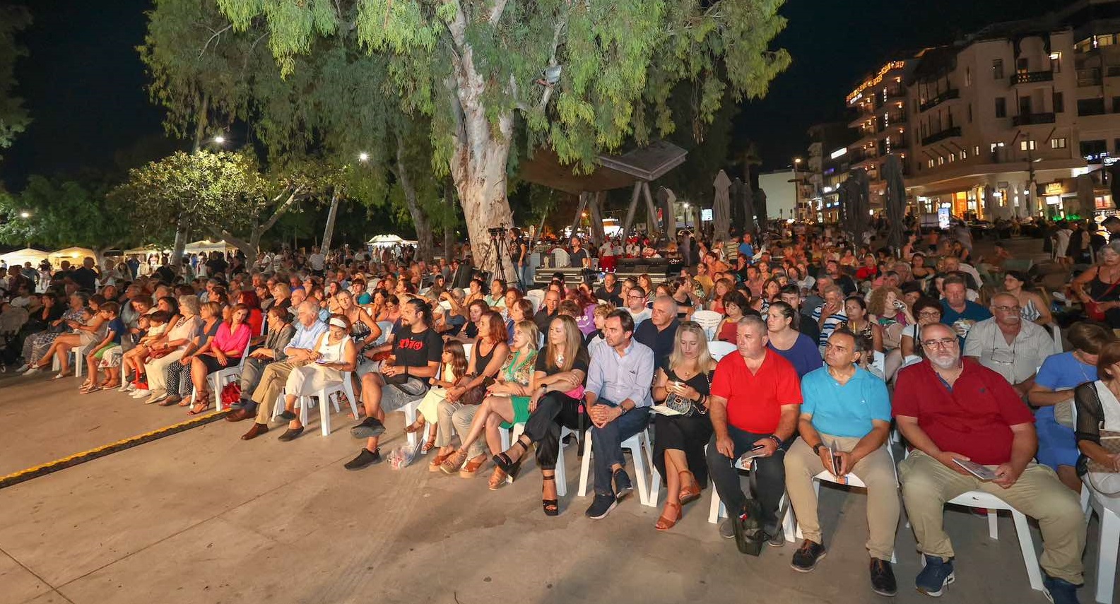 Αλεξάκης καθ οδόν