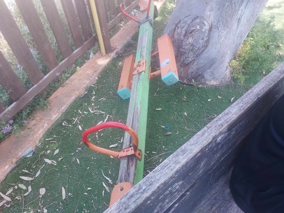 "Κούνιες εγκατάλειψης"