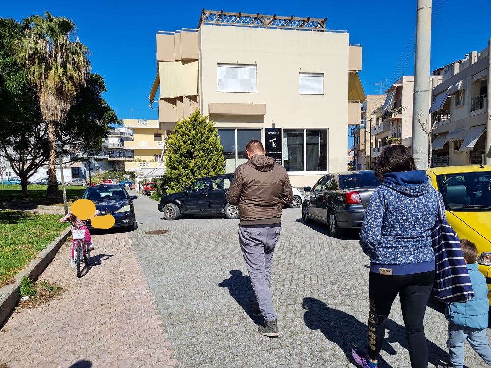 Λαϊκή πλακόστρωτο