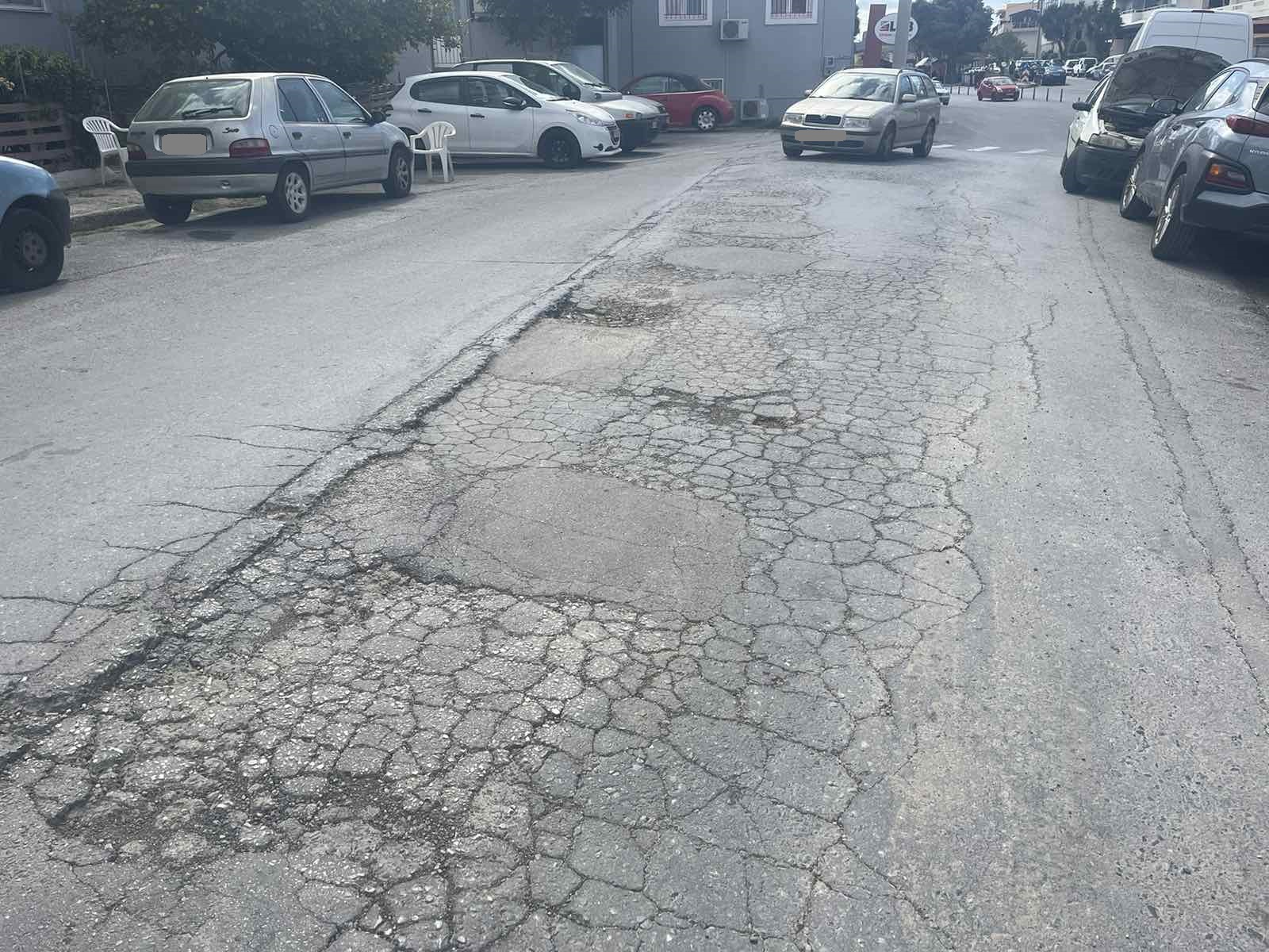 Λακκούβες παράπλευρος Κνωσσού