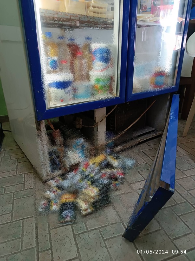 λαθραία τσιγάρα καπνός