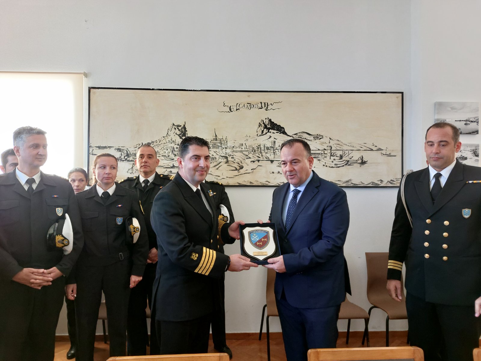 limeniko yfypourgos2