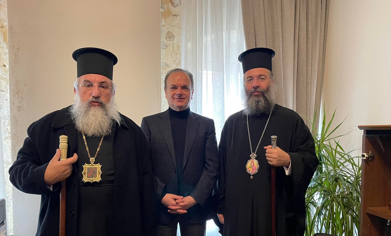 Αρχιεπίσκοπος Μητροπολίτης Ρεθύμνου Μαρινάκης