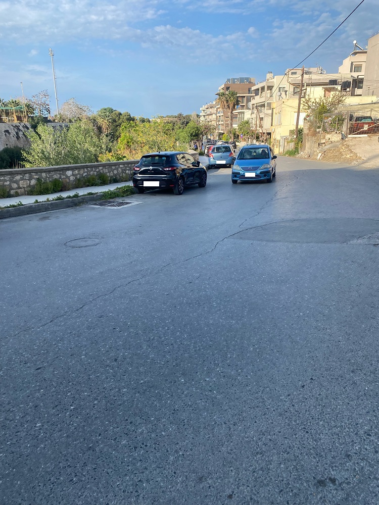 μονόδρομος αυτοκίνητα