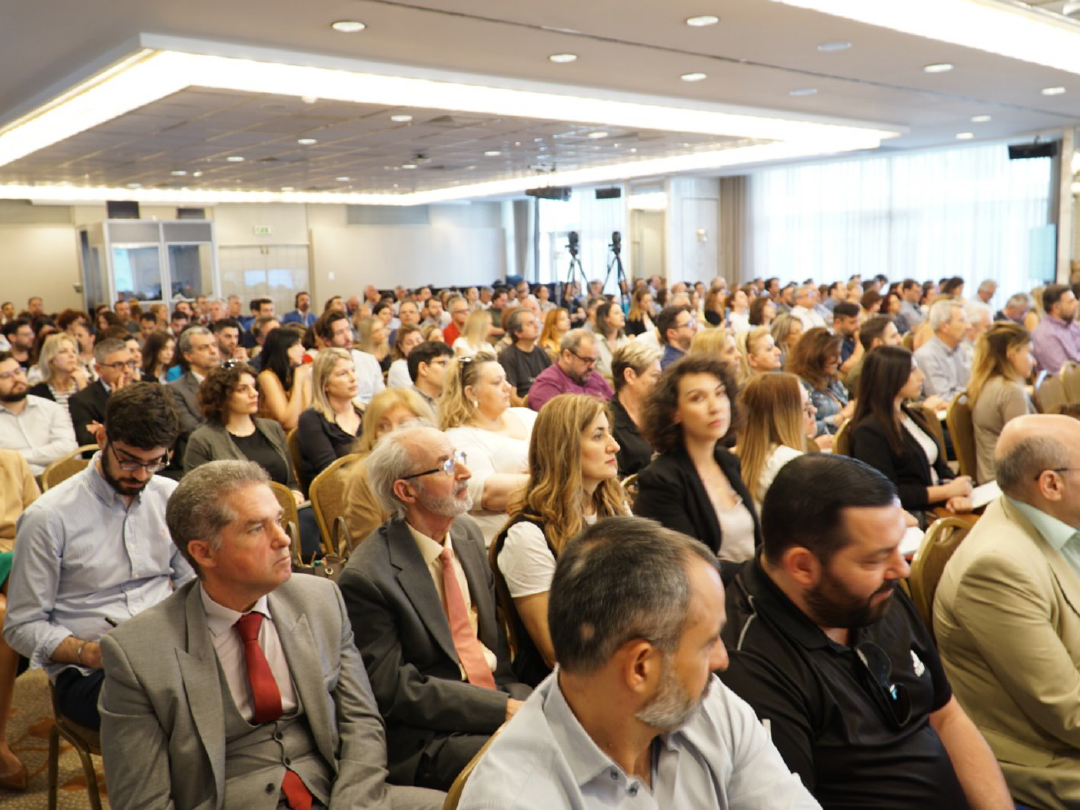 Μάξιμος Σενετάκης