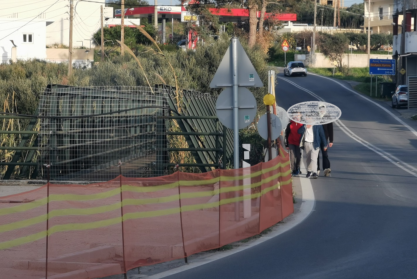 Πεζογέφυρα Γούρνες