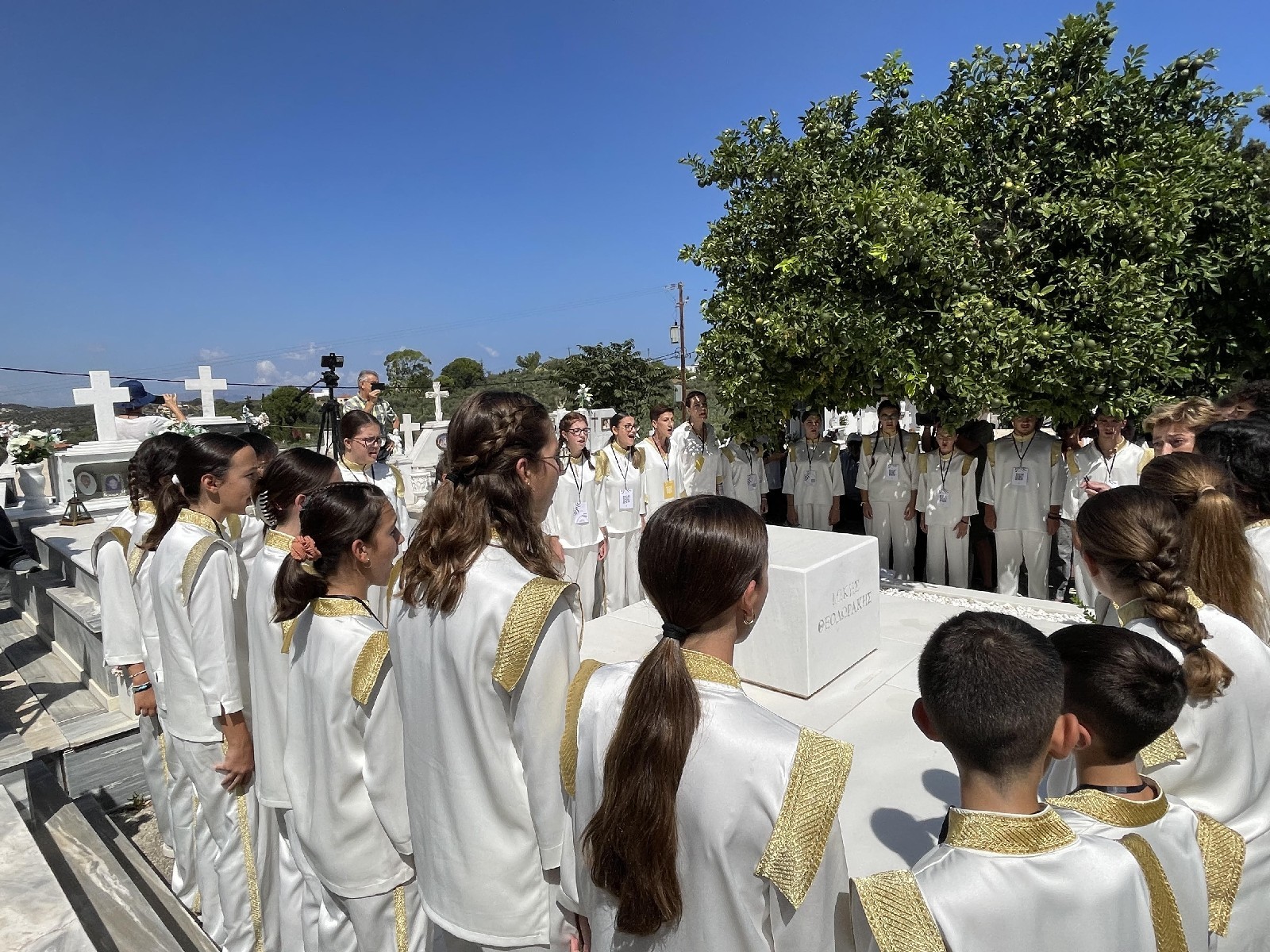  Σε κλίμα συγκίνησης το ετήσιο μνημόσυνο του Μίκη Θεοδωράκη - Φωτογραφίες