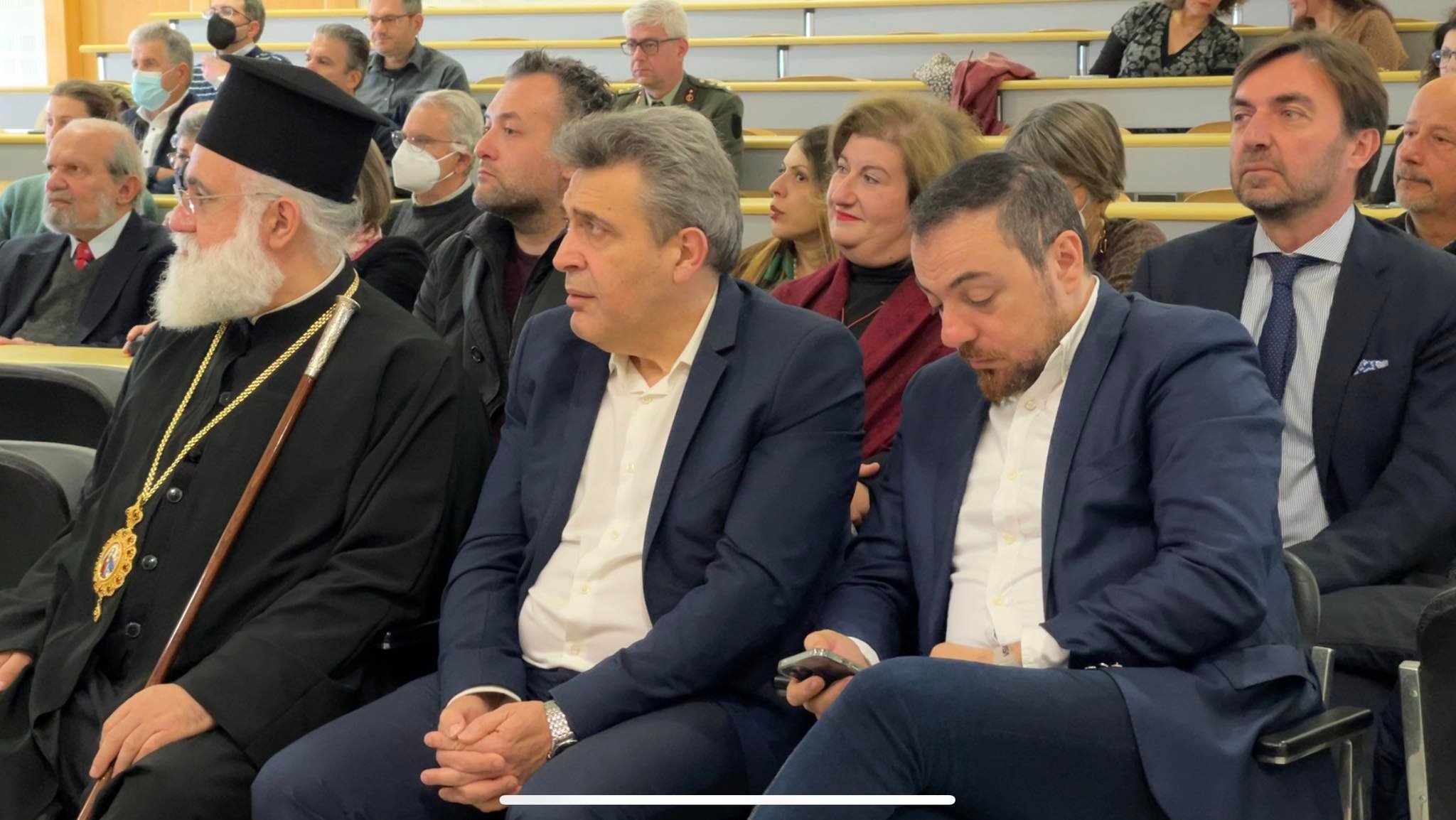 Μόσιαλος τελετή αναγόρευσης