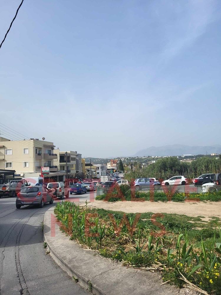 Άγιος Ιωάννης Χωστός μποτιλιάρισμα