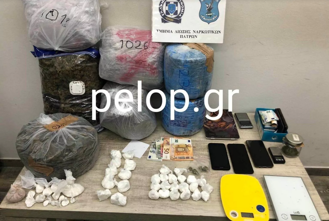 Οι ποσότητες ναρκωτικών που βρέθηκαν θαμένες σε δασώδεις περιοχές σε Πάτρα και Αιγιάλεια