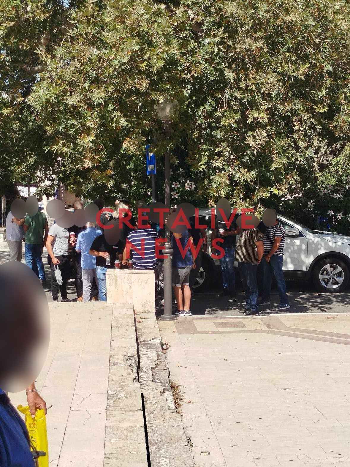 Νεάπολη Δικαστηρια Καλαμαυκα