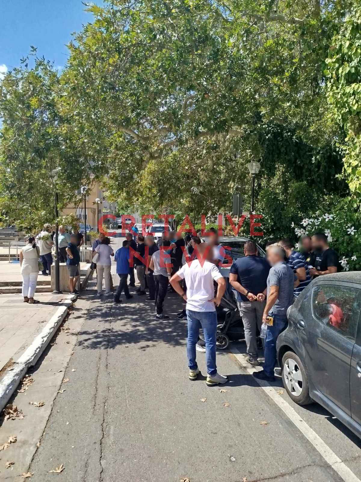 Νεάπολη Δικαστηρια Καλαμαυκα 