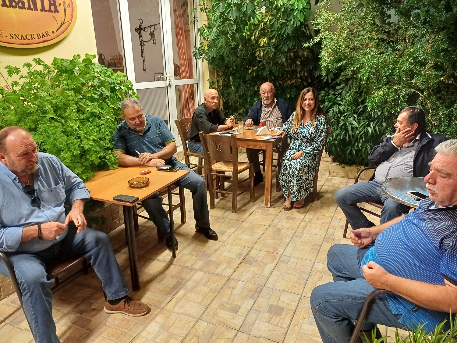 Νινιράκη περιοδείες