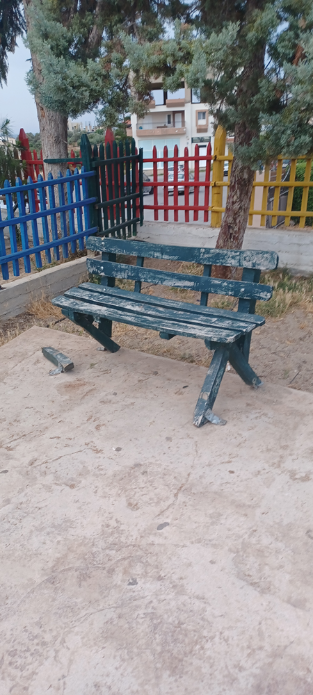Παγκάκι παιδική χαρά Γάζι