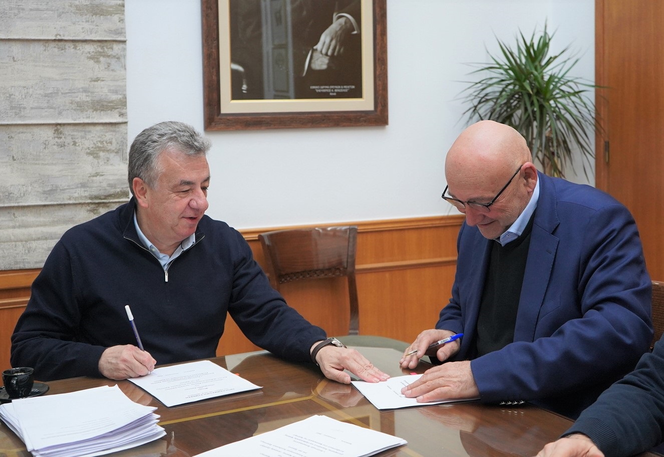 Αρναουτάκης Κοντάκης