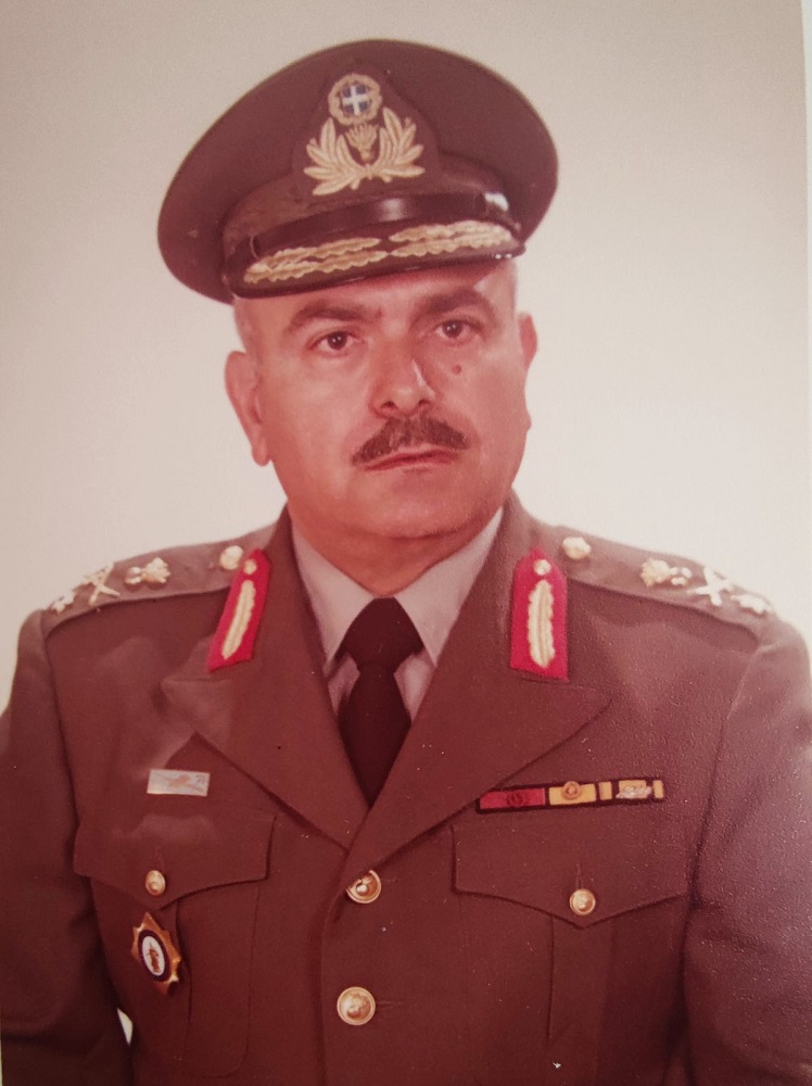 Ευάγγελος Παπαμαστοράκης ταξίαρχος ε.α.