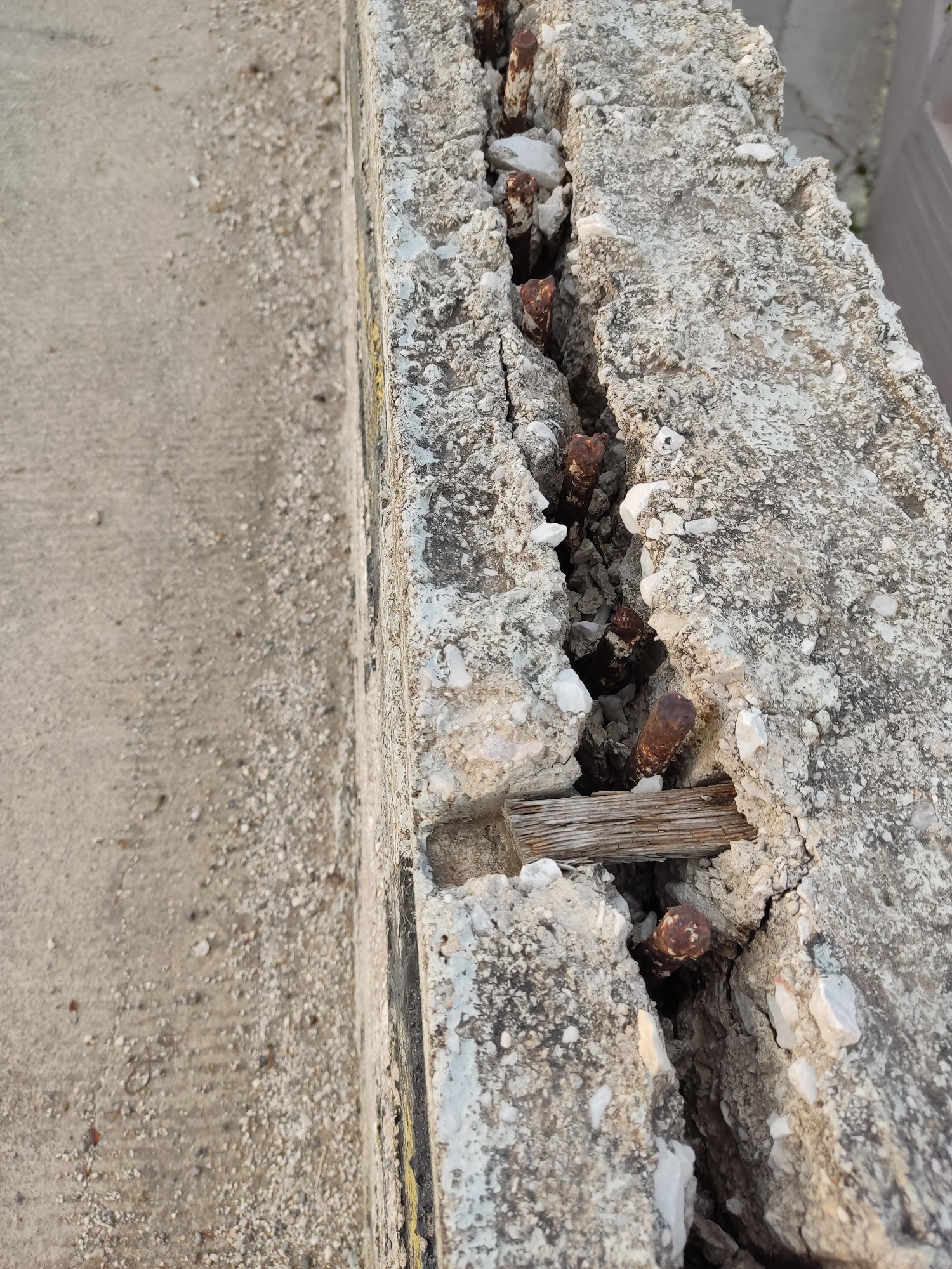 τοιχίο παραλιακή