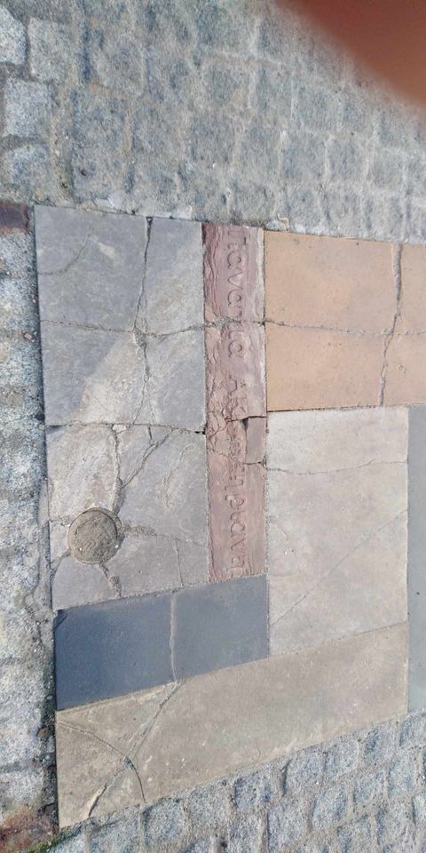 πλάκες παραλιακή