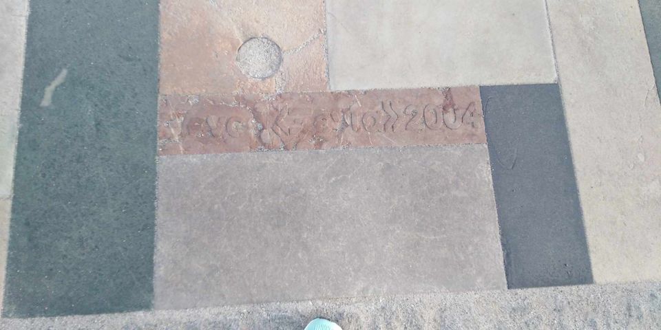 πλάκες παραλιακή