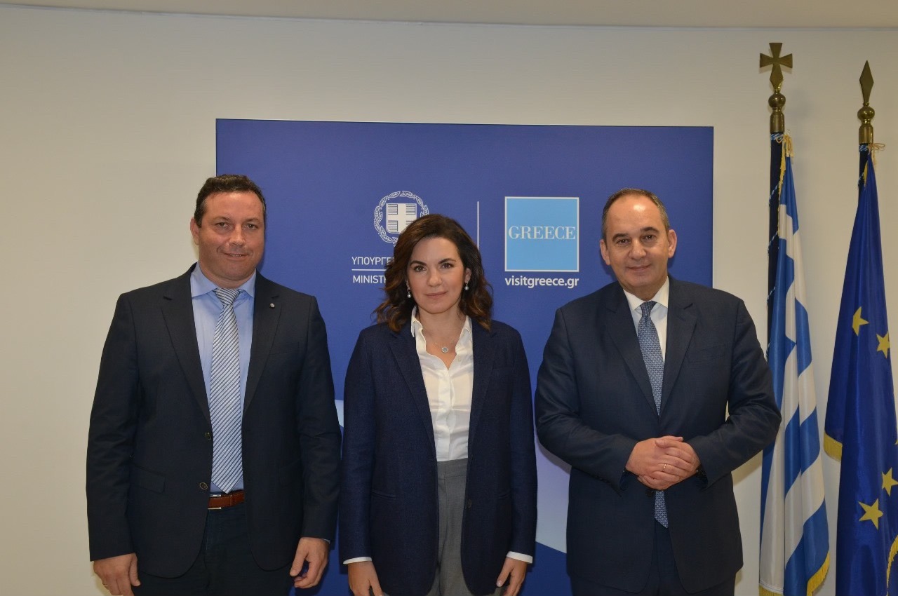 Πλακιωτάκης Κεφαλογιάννη Μενεγάκης