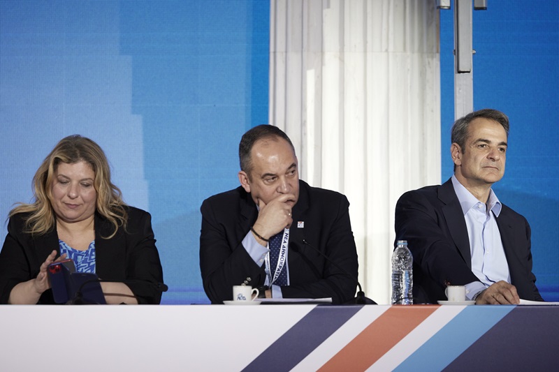 Μήνυμα συμπαράστασης Πλακιωτάκη για τη φωτιά στην Ιεράπετρα στο Συνέδριο της ΝΔ 