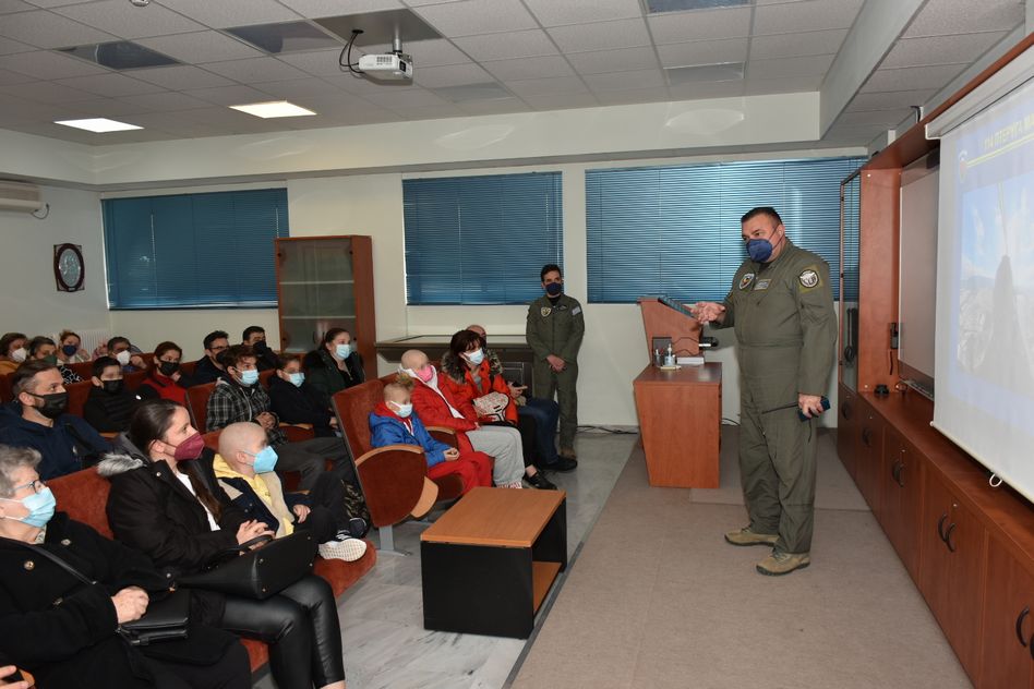 Πολεμική Αεροπορία Φλόγα