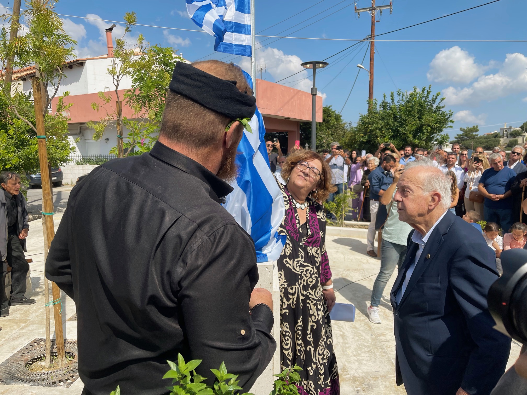 Tελετή αποκάλυψης των προτομών τριών οπλαρχηγών στις Άνω Ασίτες 