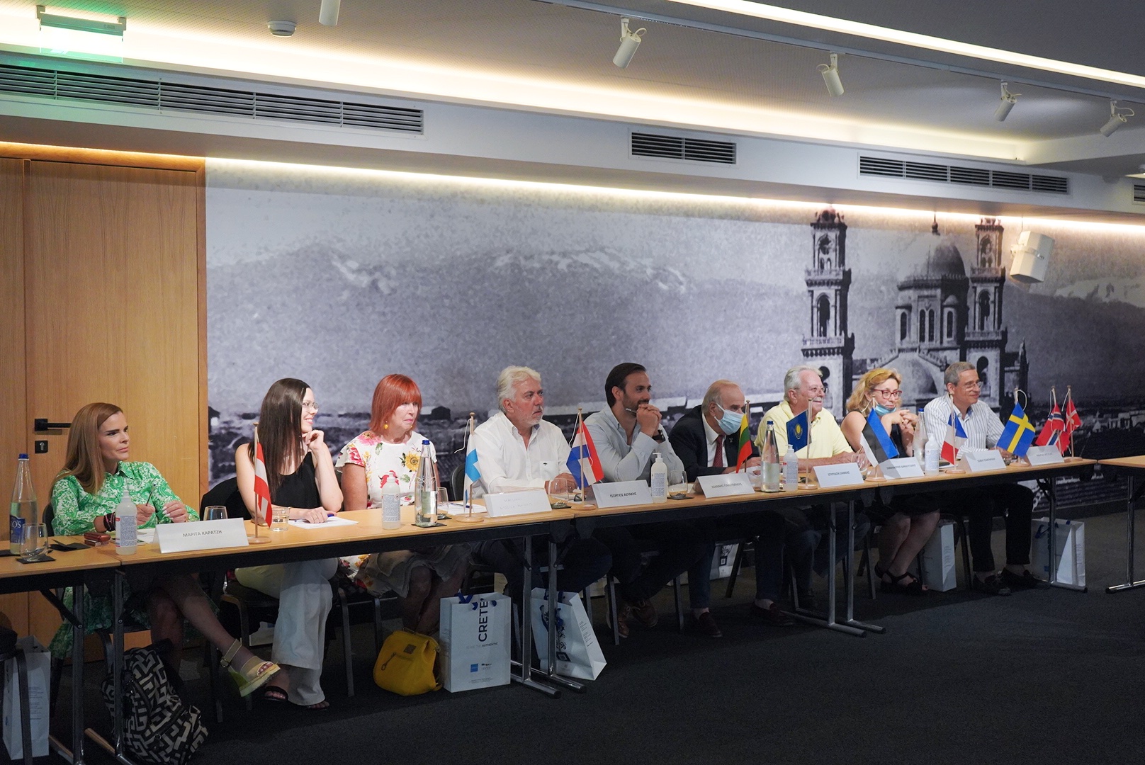 πρόξενοι -Περιφέρεια Κρήτης