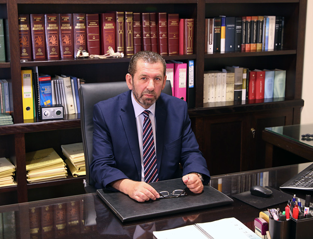 Στειακάκης Γιώργος