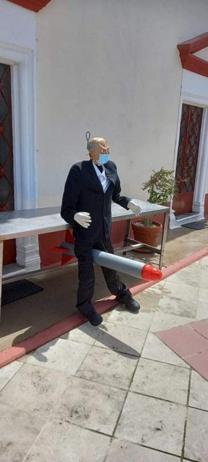 Ιούδας, Στέρνες, Βλαντιμιρ Πούτιν