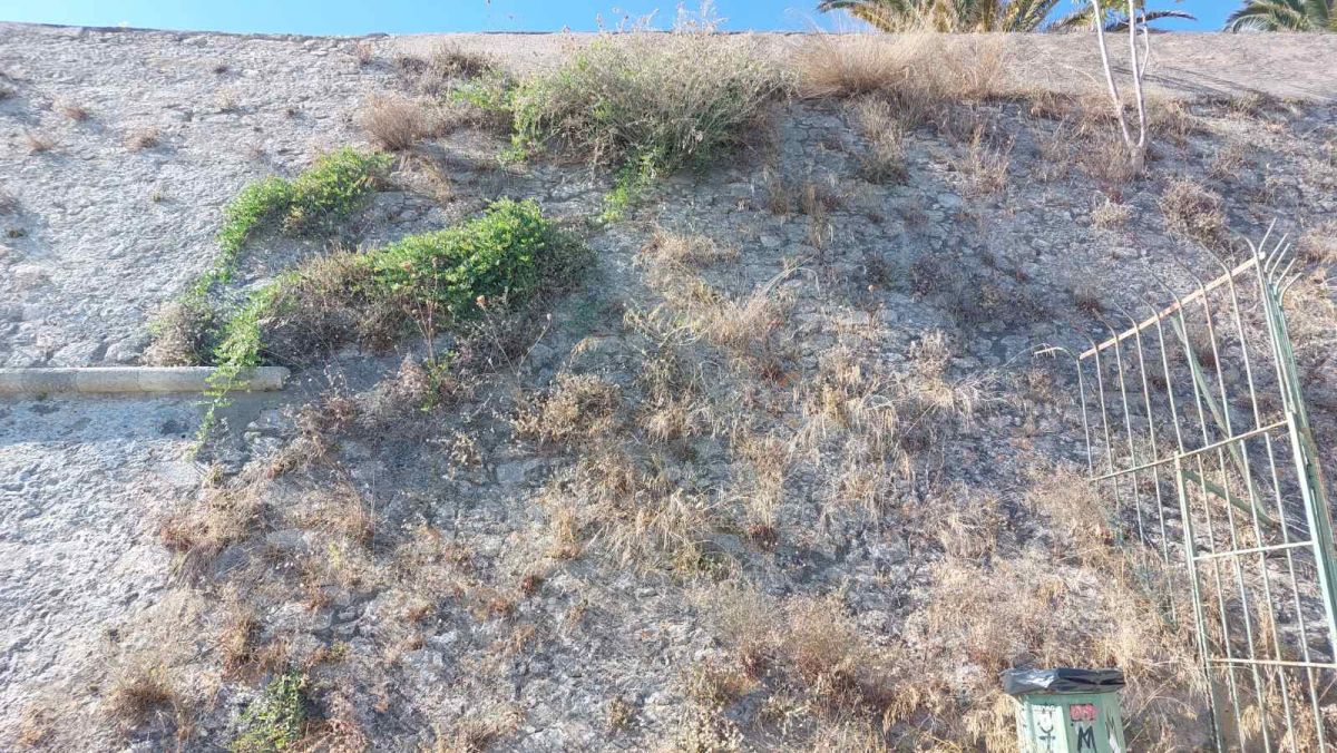 tafos kazantzaki vromia5