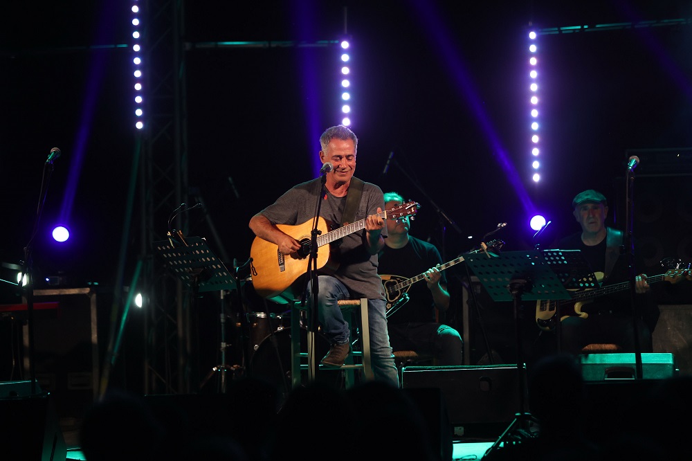 Παντελής Θαλασσινός