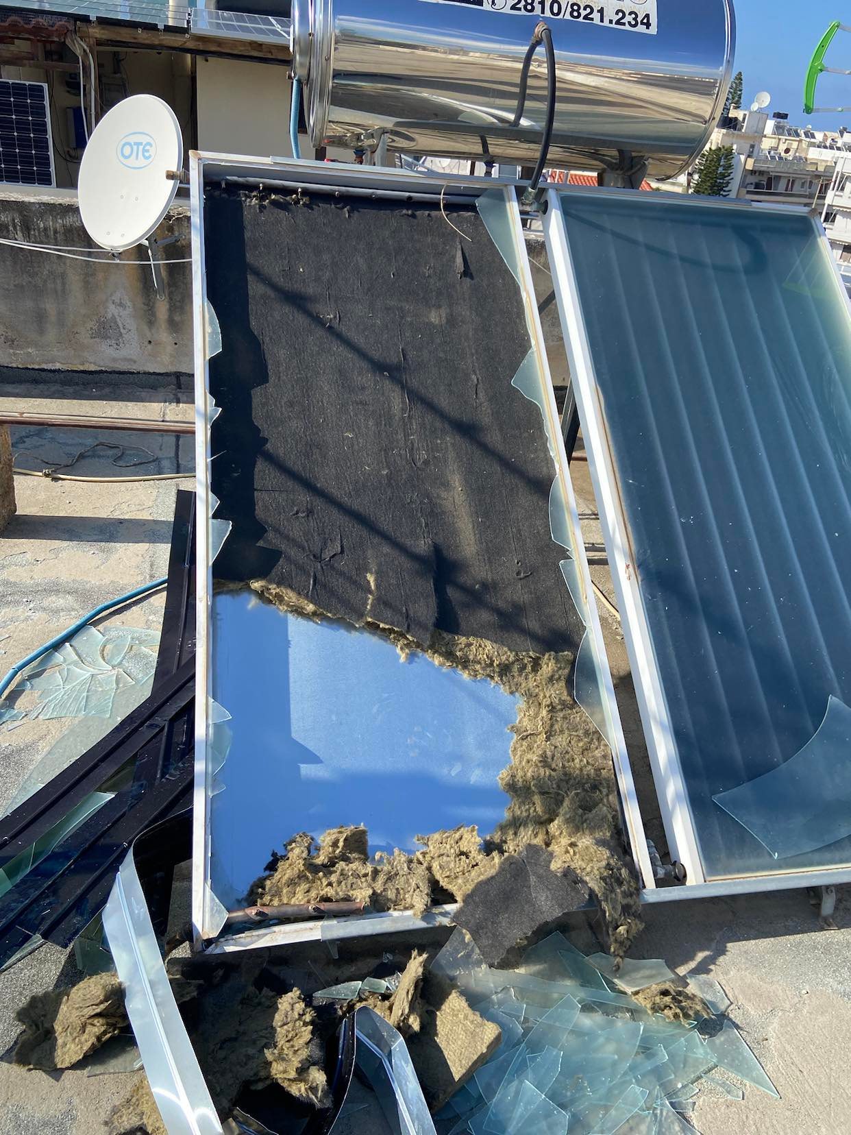 Θερμοσίφωνας σπασμένος