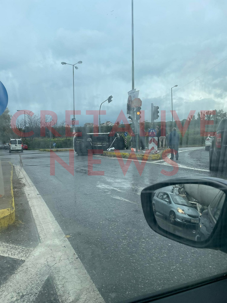 Τροχαίο Σκαλάνι ανατροπή