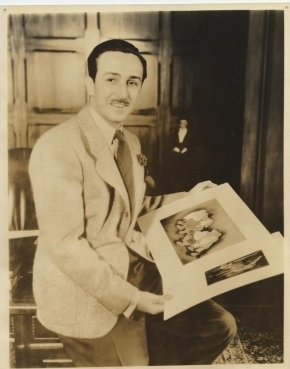 Η πρεμιέρα της πιο γνωστής ταινίας του Walter Disney:Η Χιονάτη και οι επτά νάνοι…