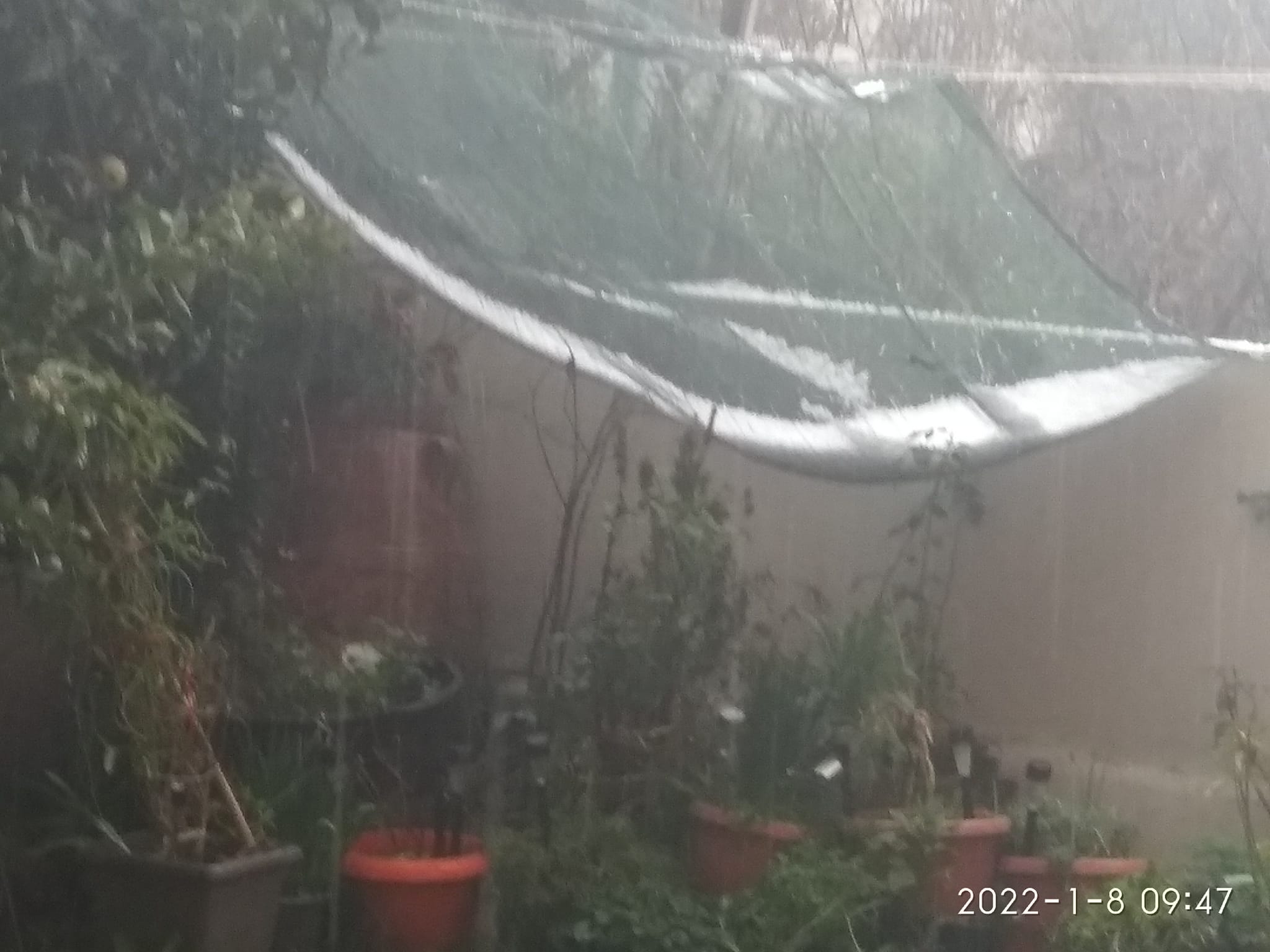 Χαλάζι Έμπαρος