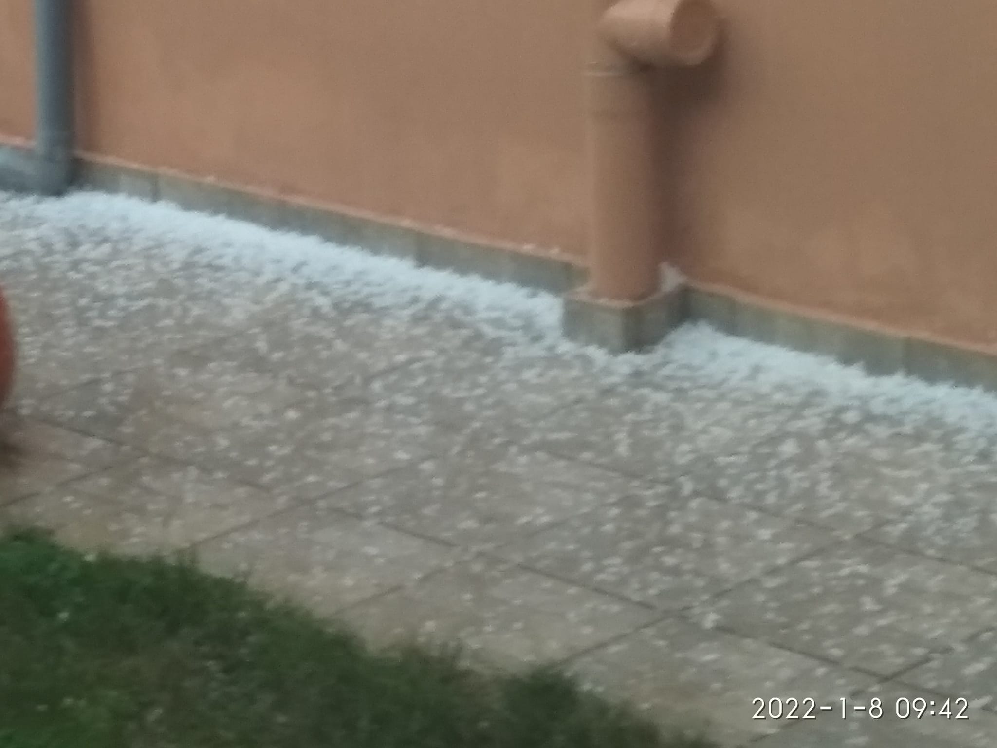 Έμπαρος χαλάζι