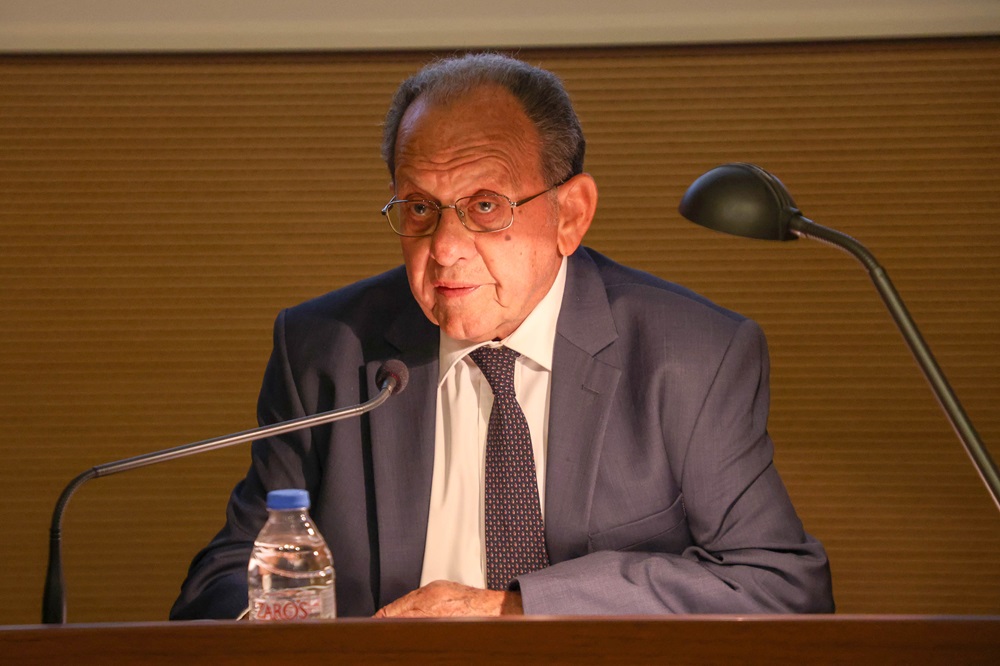 Διάλεξη Χατζιδάκις