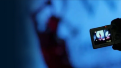 Απήγαγε και απείλησε την πρώην σύντροφό του πως θα δημοσιεύσει γυμνές της φωτογραφίες