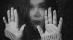 Ελεύθερος με περιοριστικούς όρους ο 27χρονος που κατηγορείται για απόπειρα βιασμού και εκδικητική πορνογραφία