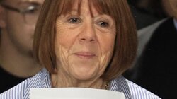 Βρετανία: Η βασίλισσα Καμίλα δέχτηκε τη Ζιζέλ Πελικό στο Κλάρενς Χάουζ