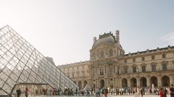 Το μουσείο του Λούβρου