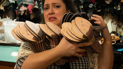 Ο συμβολαιογραφος