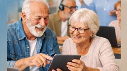 ψηφιακή ενδυνάμωση ηλικιωμένων