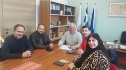 Στο επίκεντρο η κατάργηση των Σχολικών Επιτροπών σε συνάντηση στον Δήμο Ηρακλείου