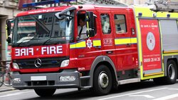 Συνετρίβη μικρό αεροπλάνο στο Μάντσεστερ, πήδηξε με αλεξίπτωτο ένας από τους επιβάτες του