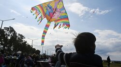 χαρταετός-κουλουμα