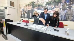 Μενεγάκης κοπή πίτας