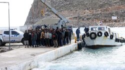 Μετανάστες, Καλοί Λιμένες