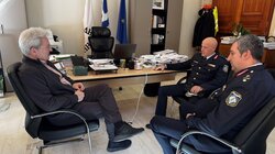 Καλοκαιρινός, Δούκης, Χηνόπουλος